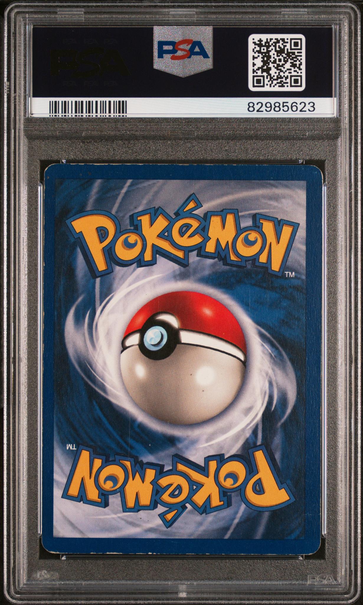 1999 Pokemon Dutch 1st Edition Machamp #8 PSA 5 - Image 2