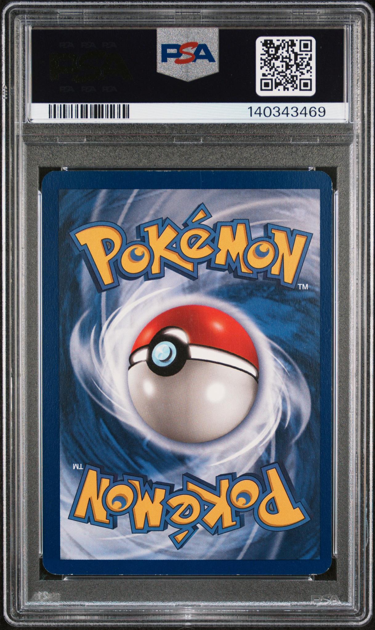 1999 Pokemon Fossil Holo Dragonite #4 PSA 6 - Image 2