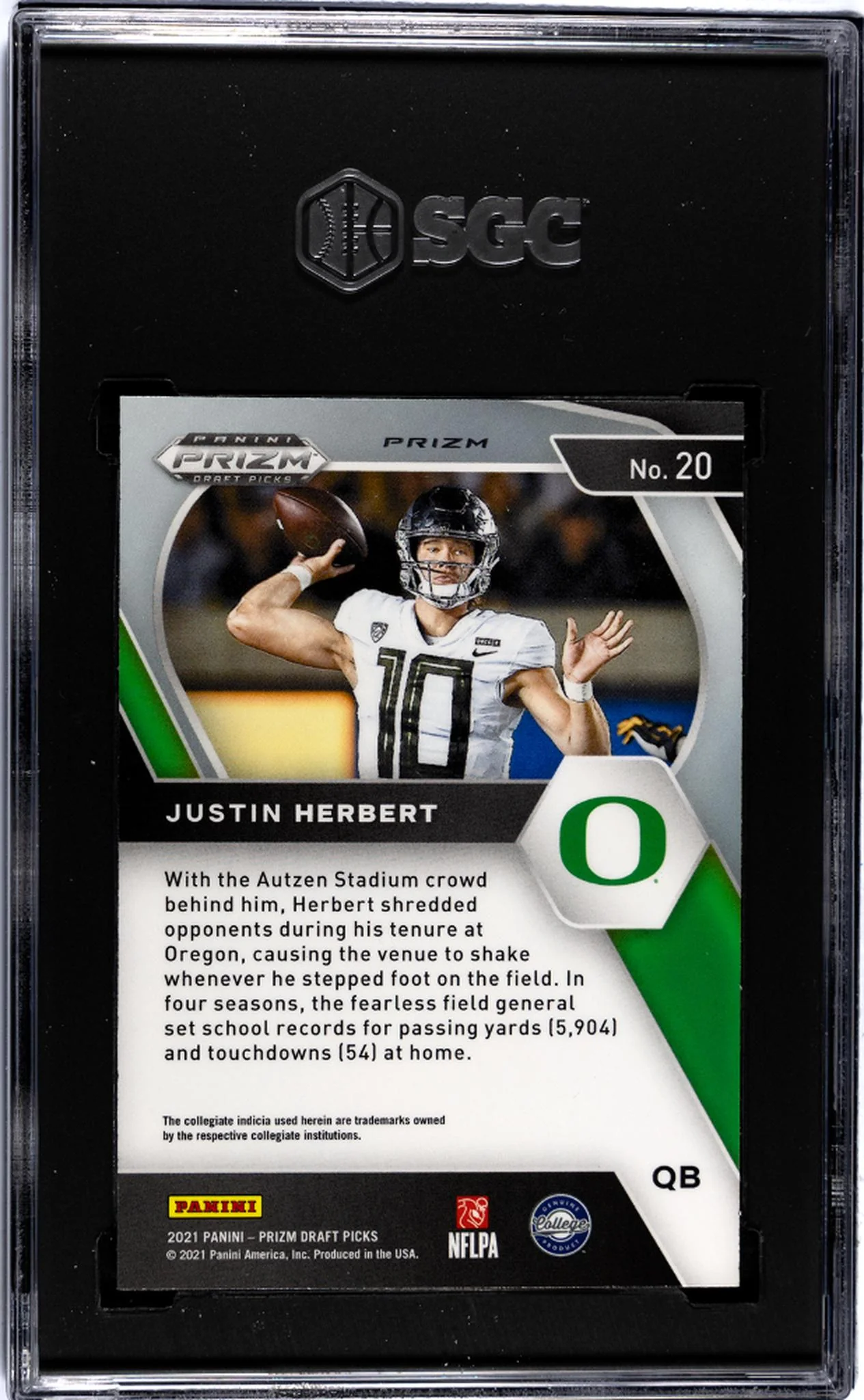 2021 Panini Prizm Draft Picks #20 Justin Herbert Silver Prizm SGC 10 - Image 2